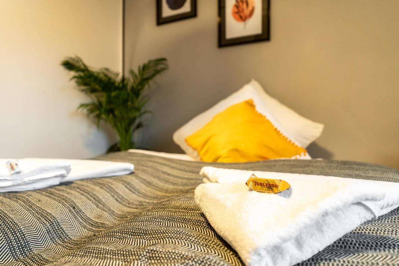 Stay Awesome - Modernes Apartment Am Botanischen Garten Kassel Bagian luar foto